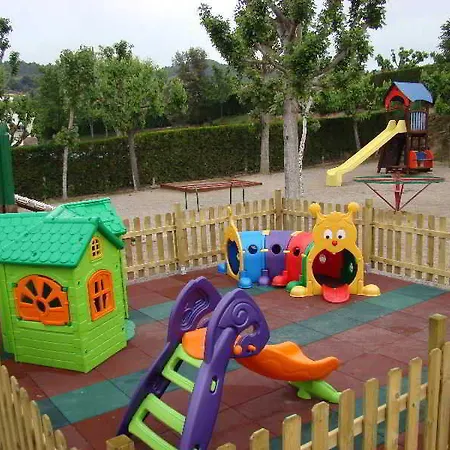 - El Solsones キャンプ場 4*