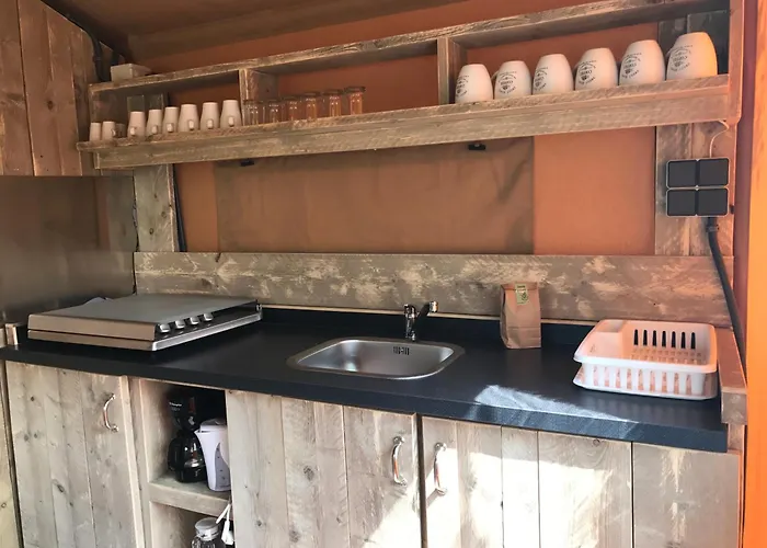 - Càmping El Solsonès Camping 4*